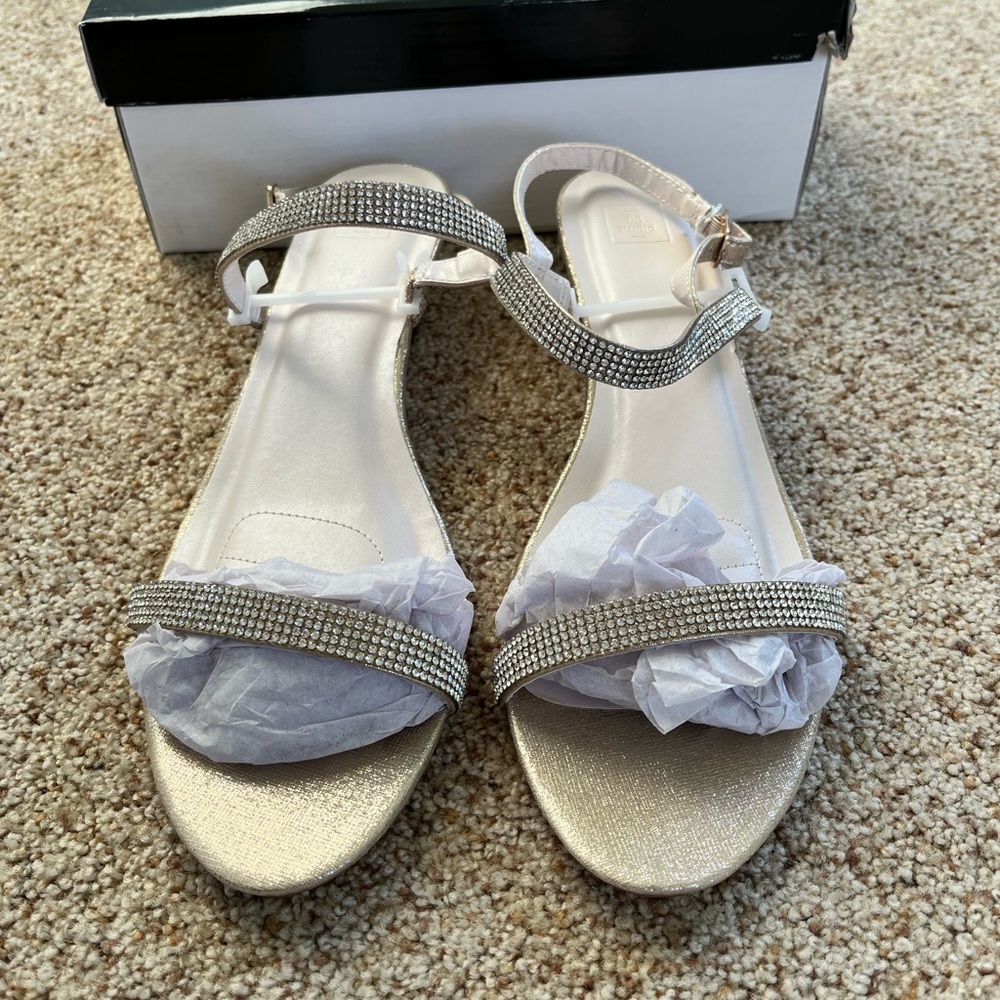 David’s Bridal Hattie Wedge Shoe